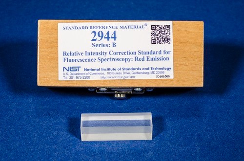SRM 2944 熒光光譜的相對強(qiáng)度校正標(biāo)準(zhǔn)品